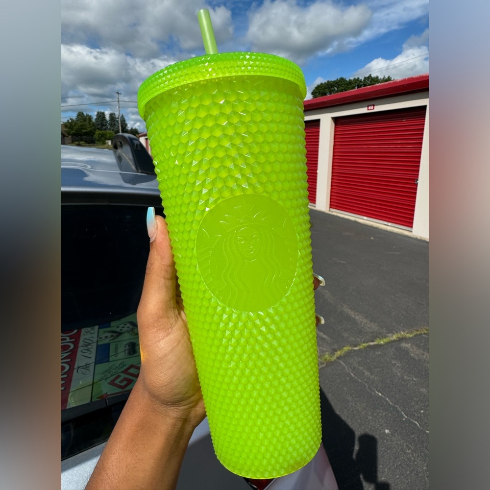 starbucks tumbler drinking cup